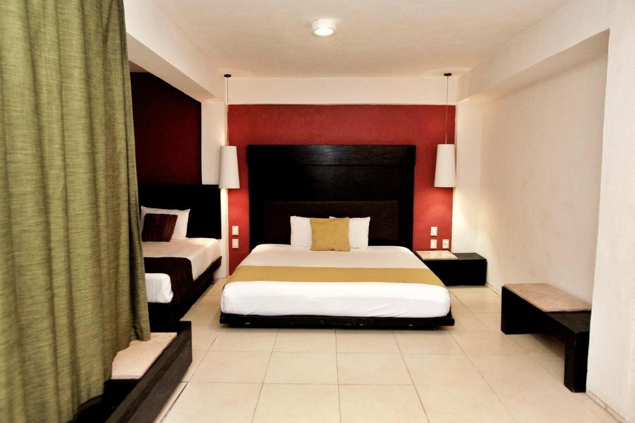 The Blvd Hotel - 5Th Ave بلايا ديل كارمن المظهر الخارجي الصورة